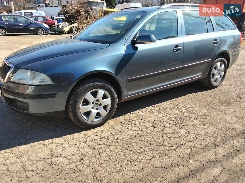 Универсал Skoda Octavia 2006 в Ровно