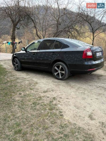 Лифтбек Skoda Octavia 2011 в Калинах