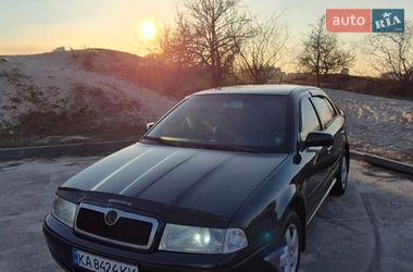 Ліфтбек Skoda Octavia 2003 в Києві