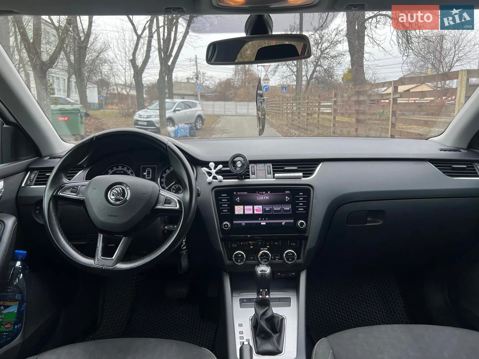 2017 Skoda Octavia - мініатюра 23