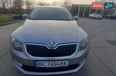 Лифтбек Skoda Octavia 2014 в Львове