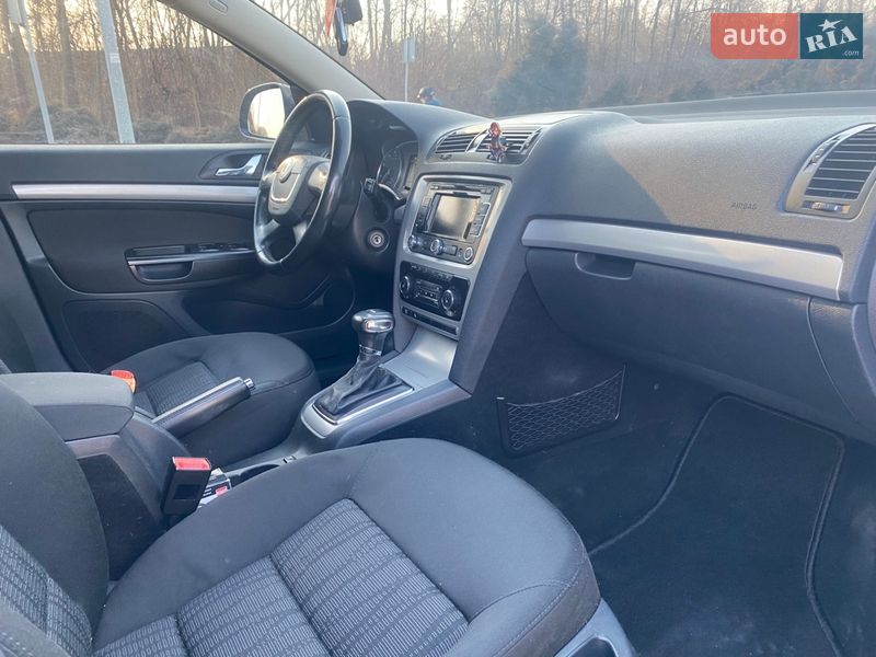 Универсал Skoda Octavia 2009 в Львове фото 25 Универсал Skoda Octavia 2009 в Львове