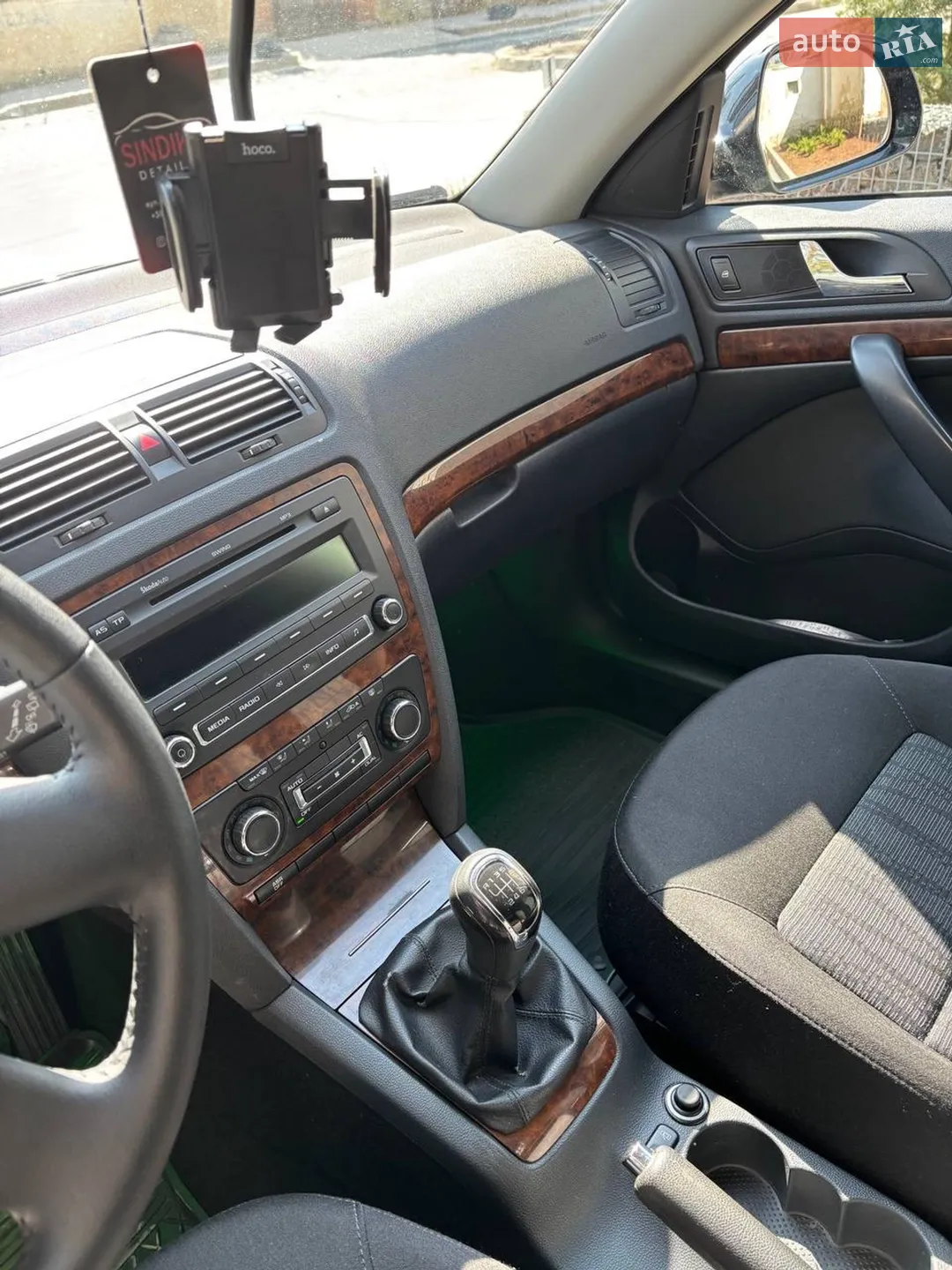 2011 Skoda Octavia - мініатюра 25