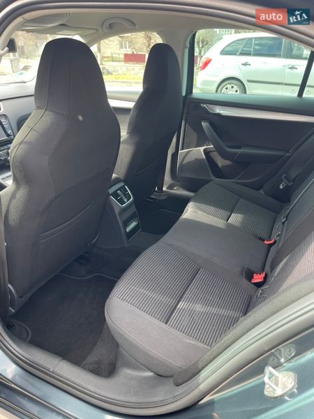 Ліфтбек Skoda Octavia 2016 в Тернополі