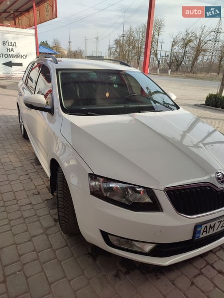 Универсал Skoda Octavia 2016 в Крыжополе