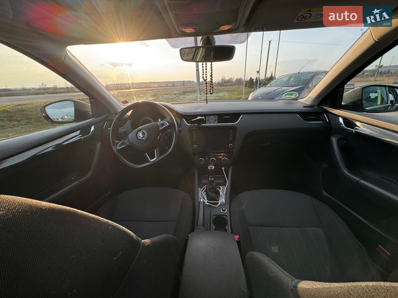 Универсал Skoda Octavia 2019 в Буске