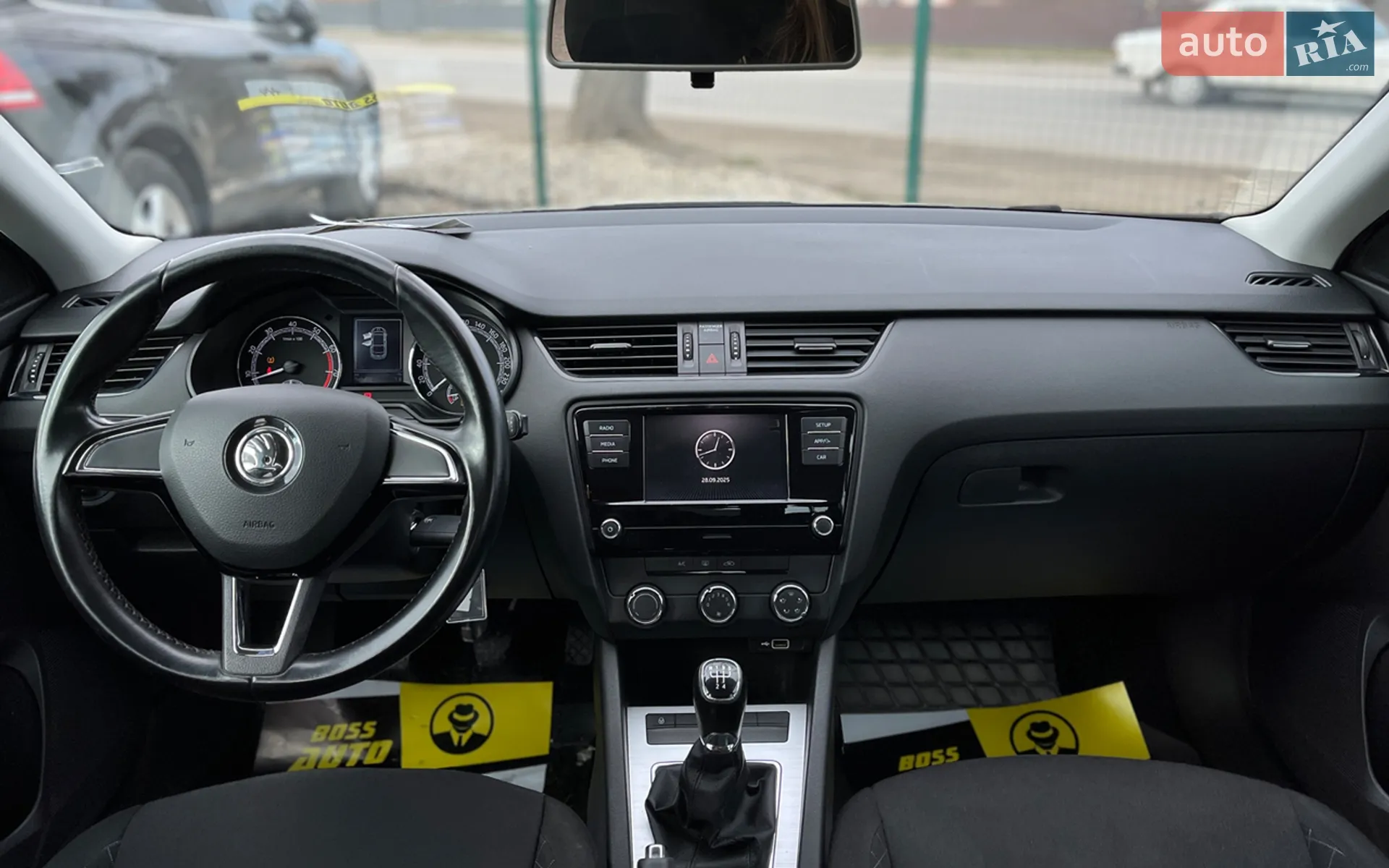 2019 Skoda Octavia - мініатюра 10