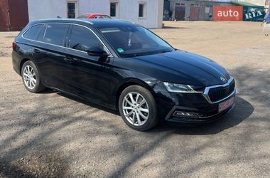 Універсал Skoda Octavia 2020 в Гребінці