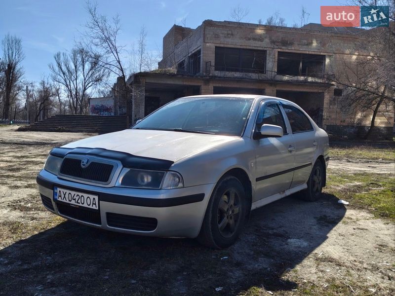 Лифтбек Skoda Octavia 2003 в Харькове