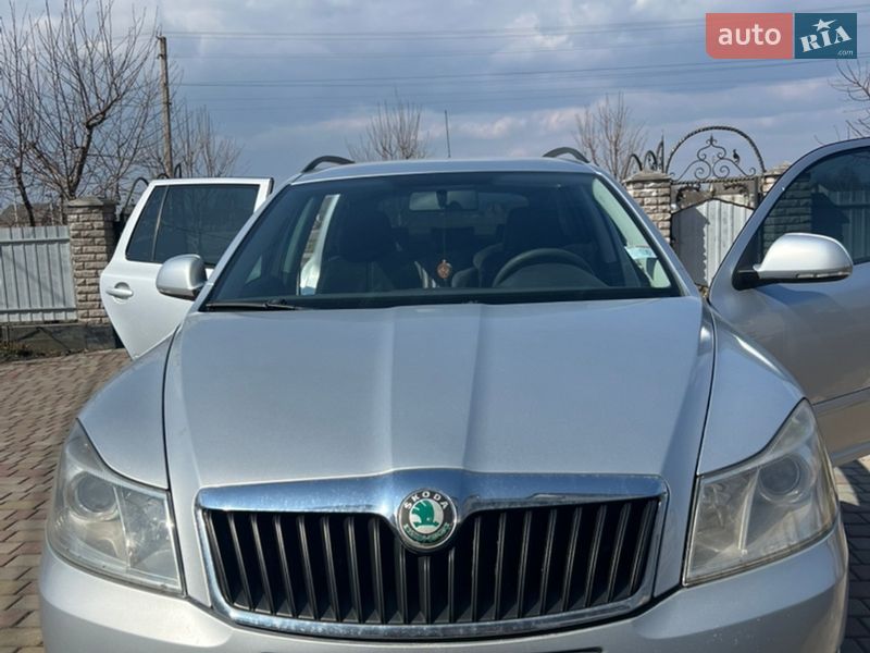 Універсал Skoda Octavia 2011 в Хмельницькому