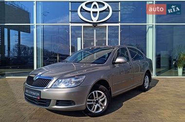 Лифтбек Skoda Octavia 2009 в Киеве