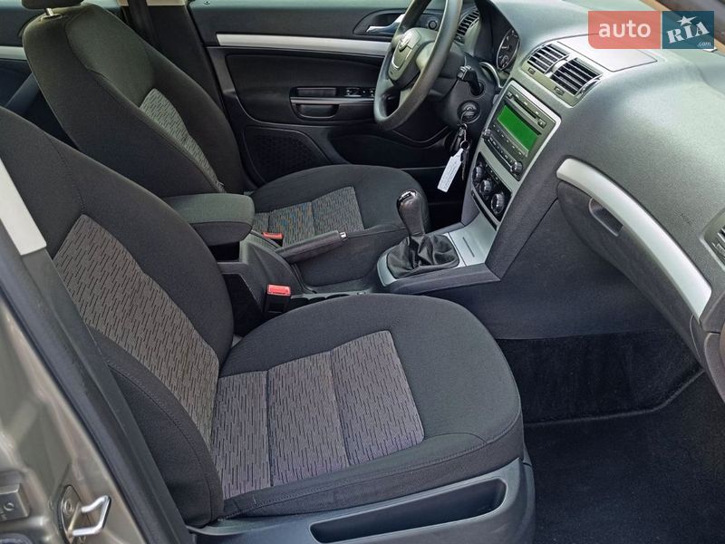 Лифтбек Skoda Octavia 2009 в Киеве фото 6 Лифтбек Skoda Octavia 2009 в Киеве