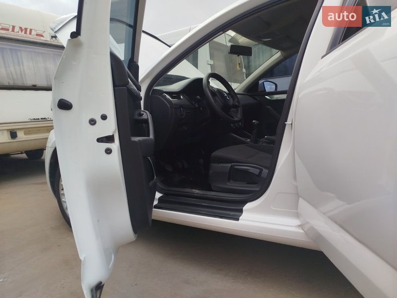 Лифтбек Skoda Octavia 2013 в Виннице