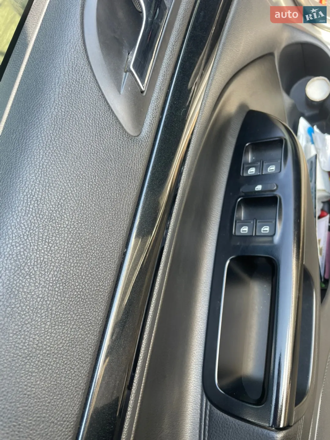 2010 Skoda Octavia - мініатюра 19