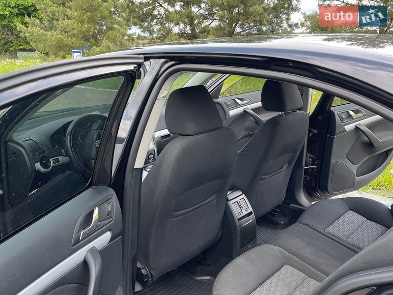 Лифтбек Skoda Octavia 2010 в Чернигове фото 10 Лифтбек Skoda Octavia 2010 в Чернигове