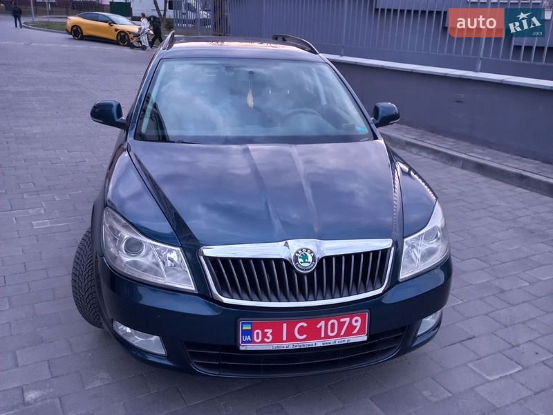 Универсал Skoda Octavia 2012 в Запорожье фото 4 Универсал Skoda Octavia 2012 в Запорожье