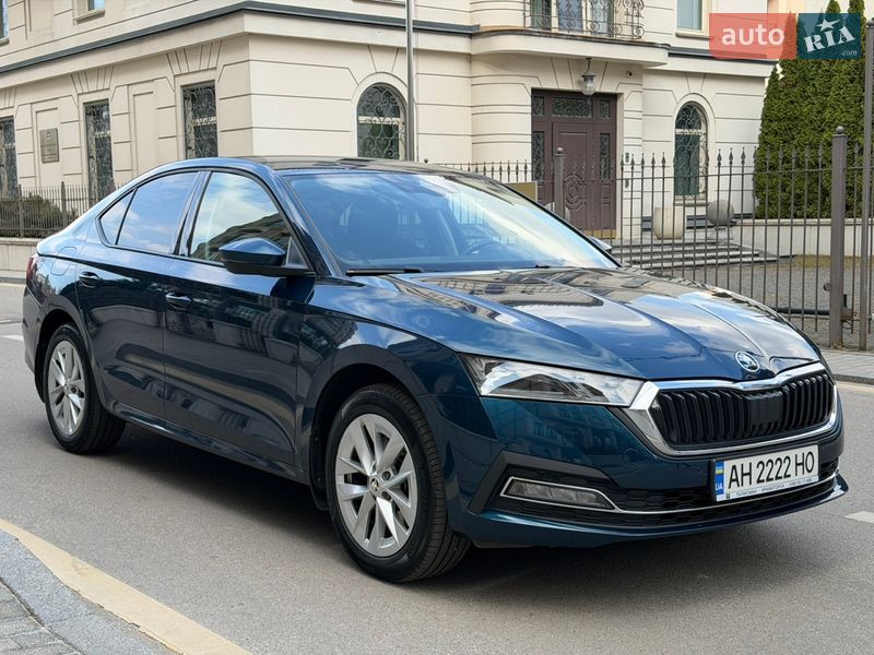 Лифтбек Skoda Octavia 2021 в Киеве