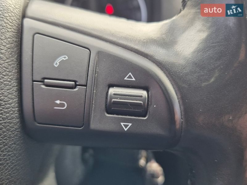 Универсал Skoda Octavia 2011 в Ирпене