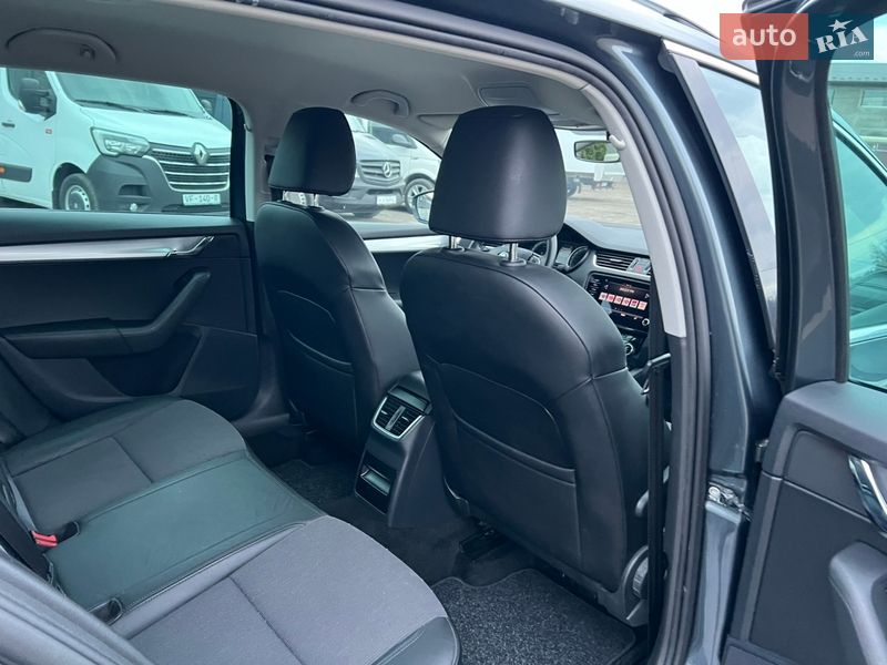 Универсал Skoda Octavia 2019 в Радивилове фото 41 Универсал Skoda Octavia 2019 в Радивилове