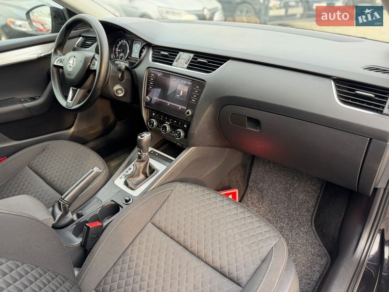 Универсал Skoda Octavia 2017 в Ивано-Франковске