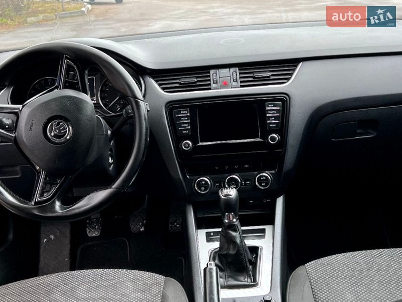 Универсал Skoda Octavia 2015 в Житомире
