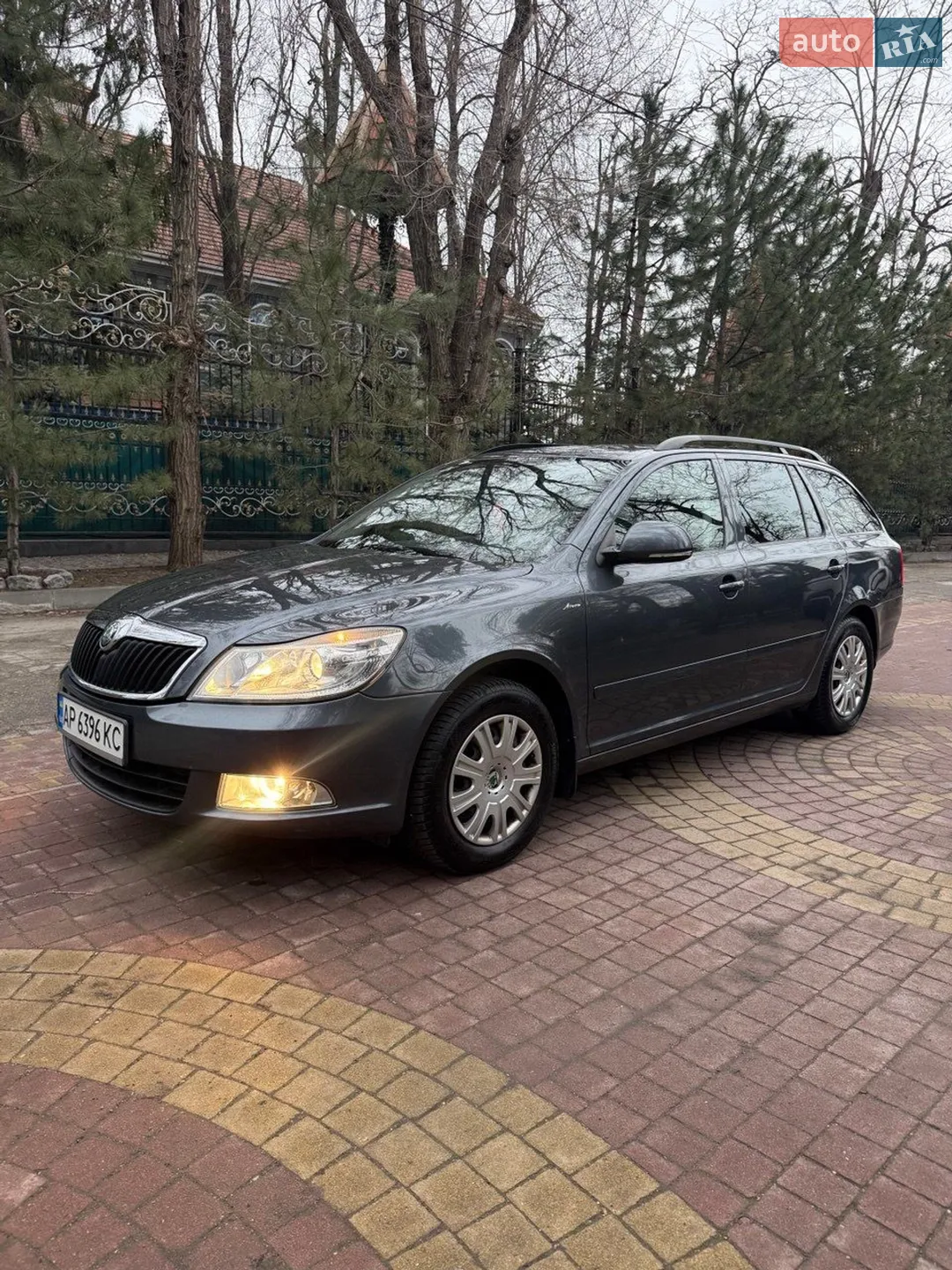 2011 Skoda Octavia - мініатюра 2