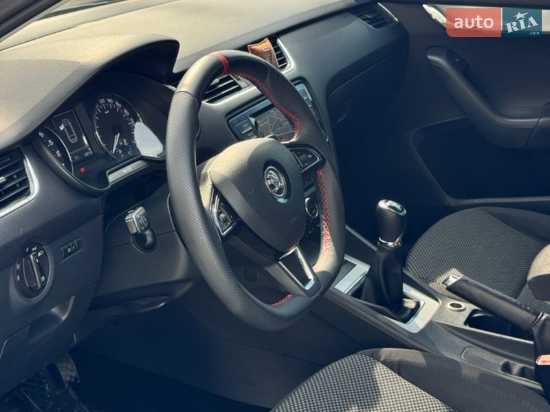 Универсал Skoda Octavia 2014 в Мукачево