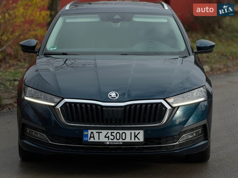 Универсал Skoda Octavia 2020 в Ивано-Франковске