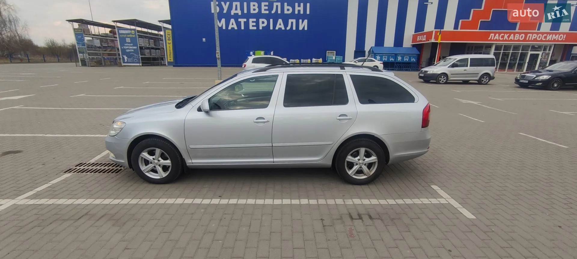 2011 Skoda Octavia - мініатюра 10
