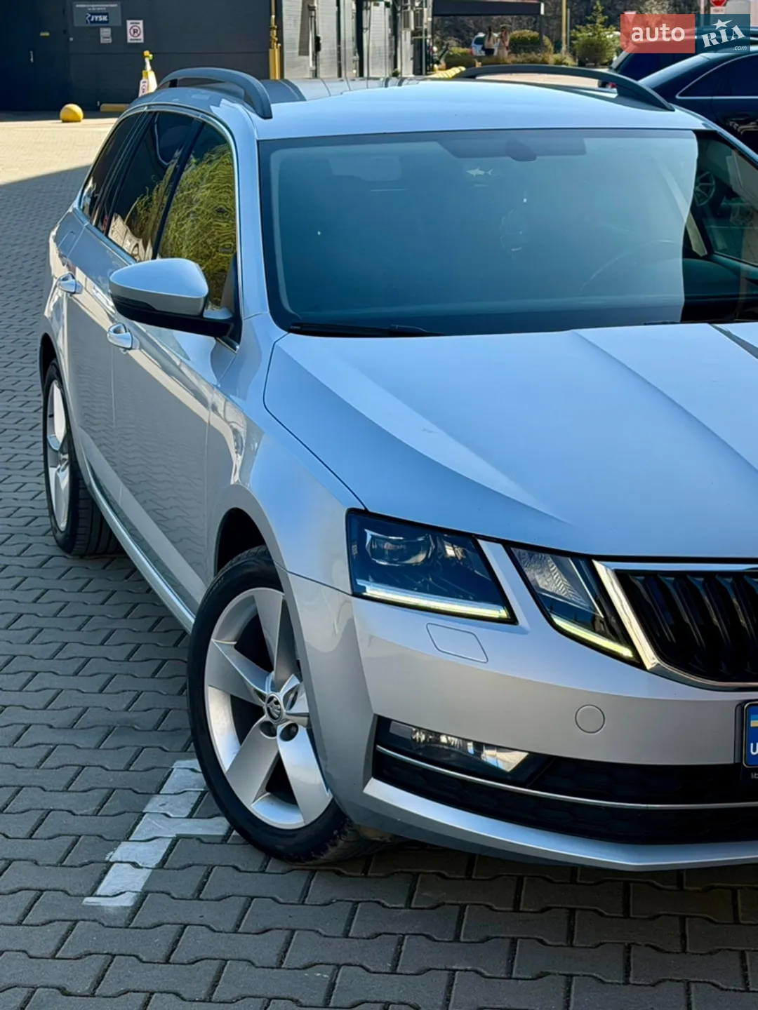 2017 Skoda Octavia - мініатюра 8