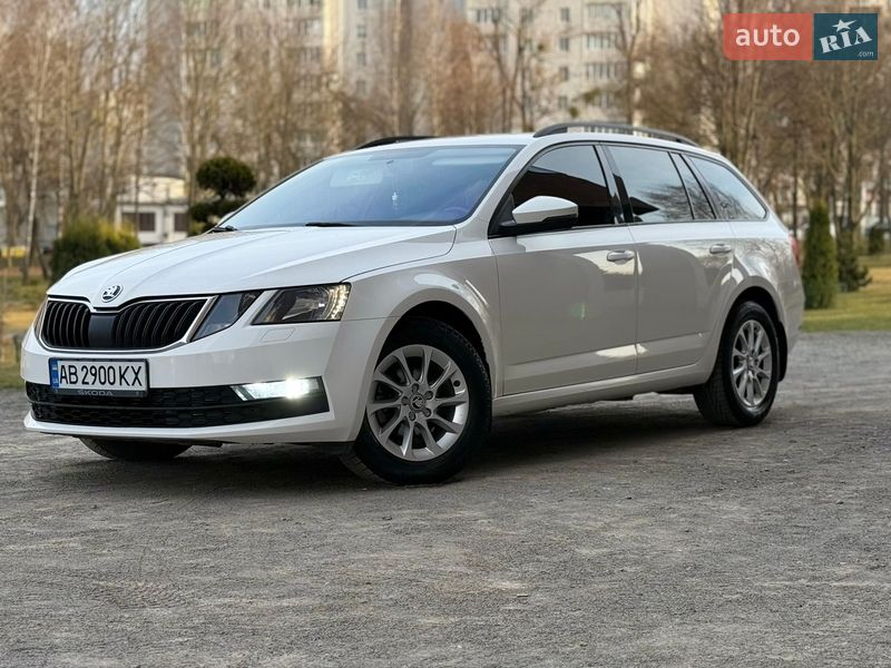 Универсал Skoda Octavia 2017 в Хмельницком