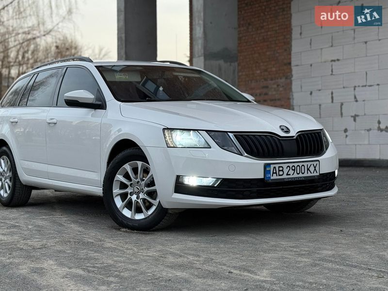 Универсал Skoda Octavia 2017 в Хмельницком