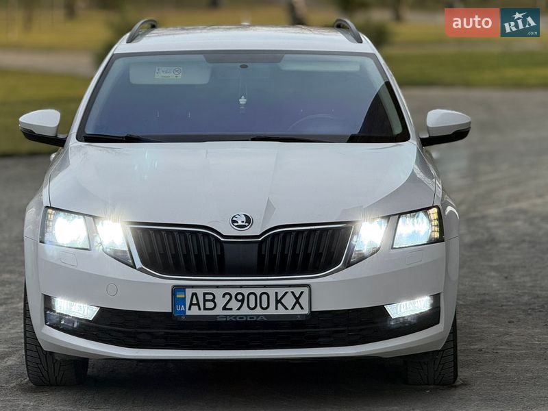 Универсал Skoda Octavia 2017 в Хмельницком