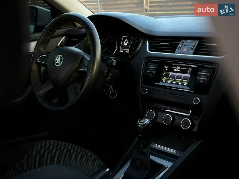 Универсал Skoda Octavia 2014 в Мукачево