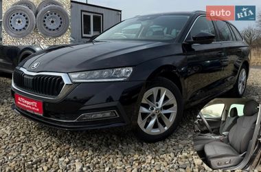 Универсал Skoda Octavia 2021 в Львове