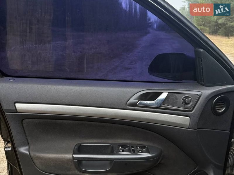 Лифтбек Skoda Octavia 2006 в Ахтырке