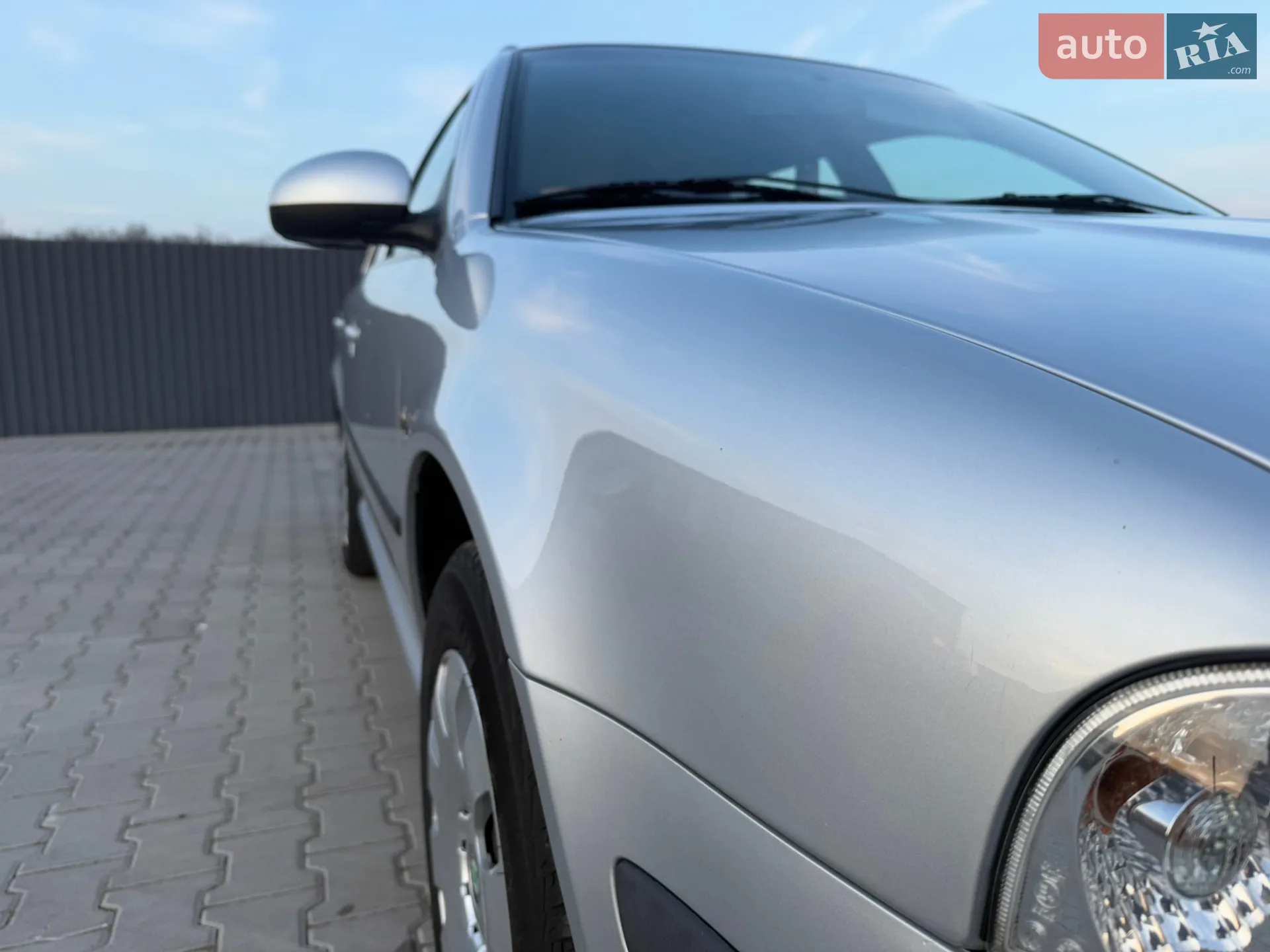 2010 Skoda Octavia - мініатюра 14