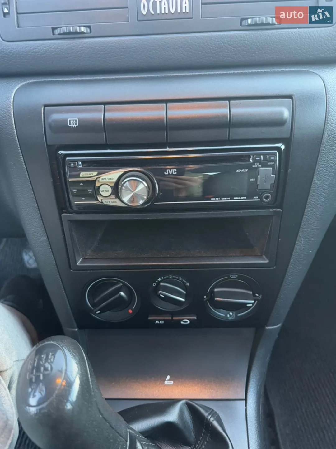 2010 Skoda Octavia - мініатюра 20