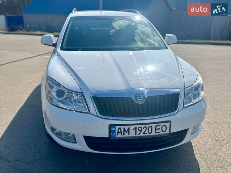 Универсал Skoda Octavia 2011 в Житомире фото 3 Универсал Skoda Octavia 2011 в Житомире