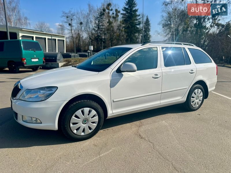 Универсал Skoda Octavia 2011 в Житомире фото 8 Универсал Skoda Octavia 2011 в Житомире
