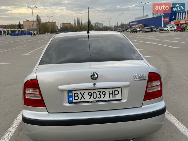 Лифтбек Skoda Octavia 2004 в Каменец-Подольском