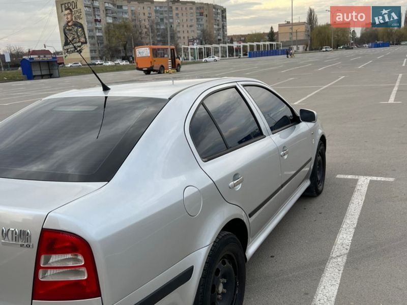 Лифтбек Skoda Octavia 2004 в Каменец-Подольском