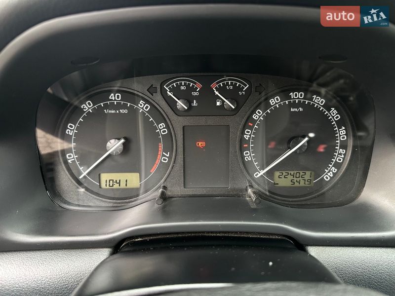 Лифтбек Skoda Octavia 2003 в Бродах