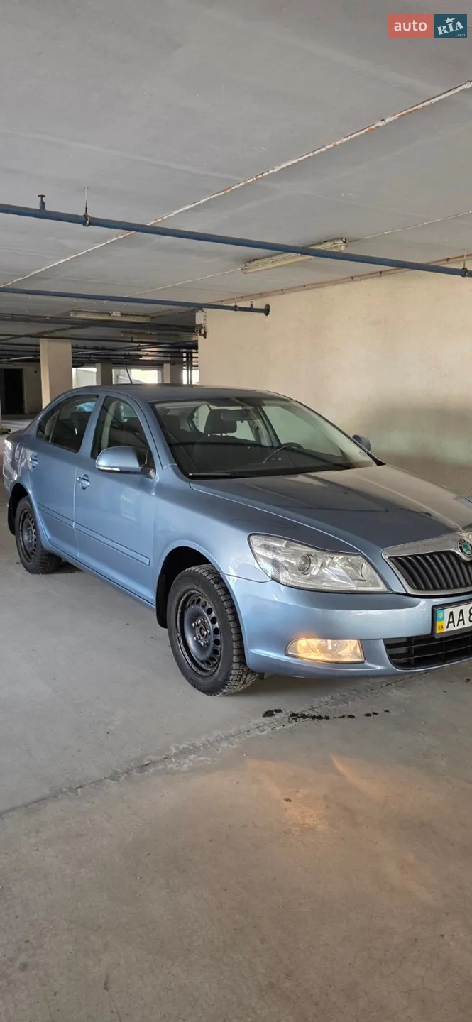 2011 Skoda Octavia - фото 1