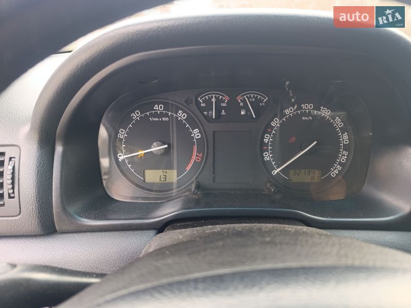 Ліфтбек Skoda Octavia 2001 в Южноукраїнську