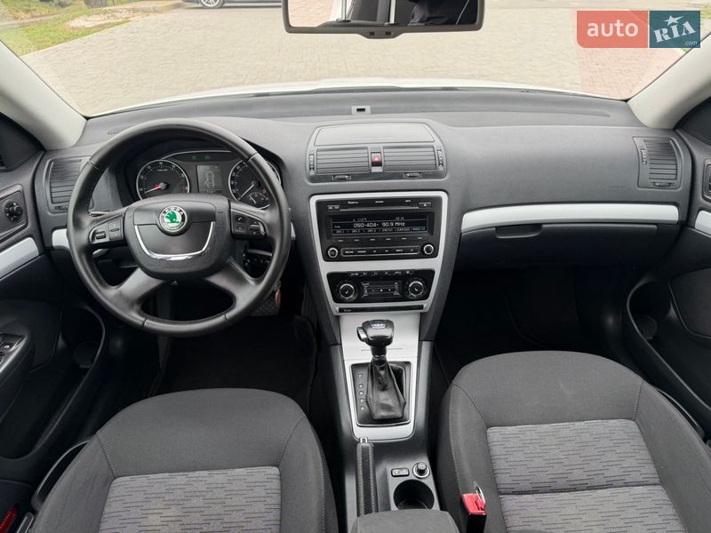 Универсал Skoda Octavia 2012 в Ровно