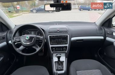 Универсал Skoda Octavia 2012 в Ровно