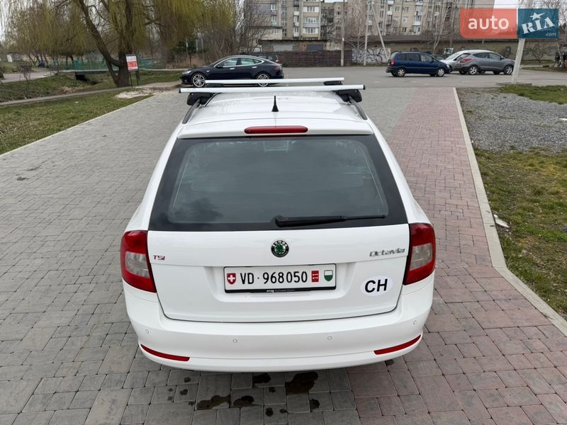 Универсал Skoda Octavia 2012 в Ровно