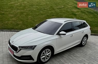 Універсал Skoda Octavia 2020 в Ужгороді