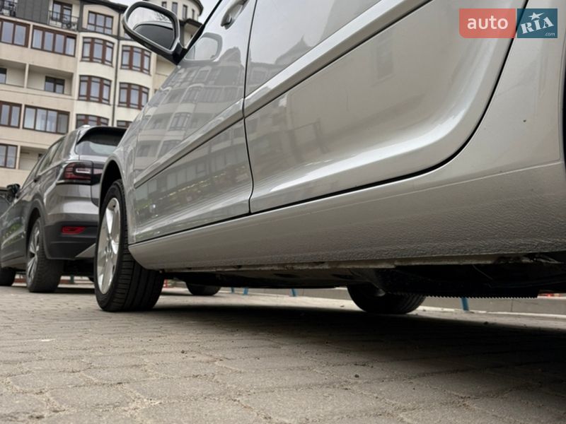 Универсал Skoda Octavia 2011 в Львове